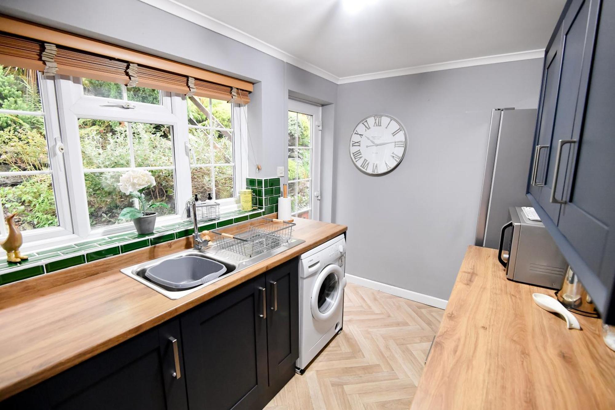 Charming Malvern Cottage With Outstanding Views Malvern Wells Екстериор снимка